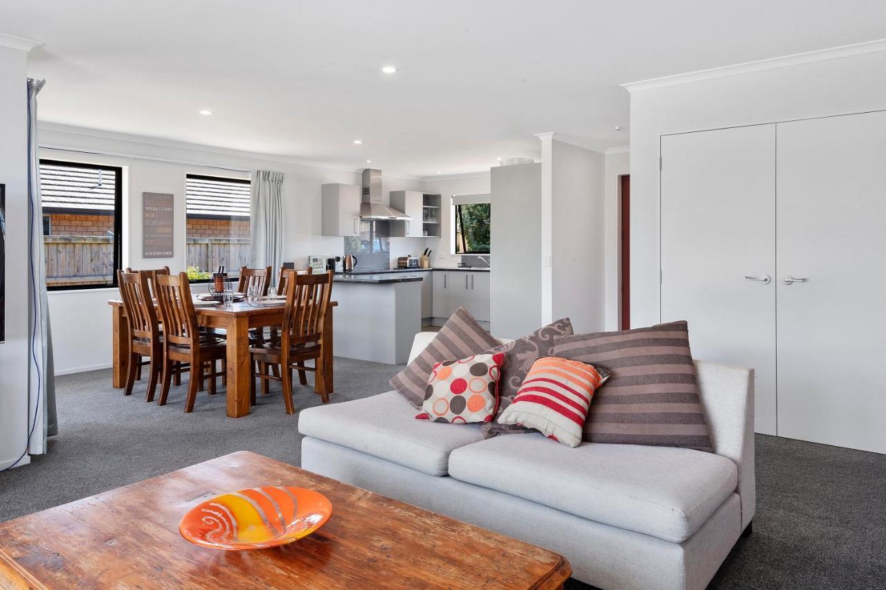 The Waterfront Ruakaka - Ruakaka Holiday Home Exterior foto
