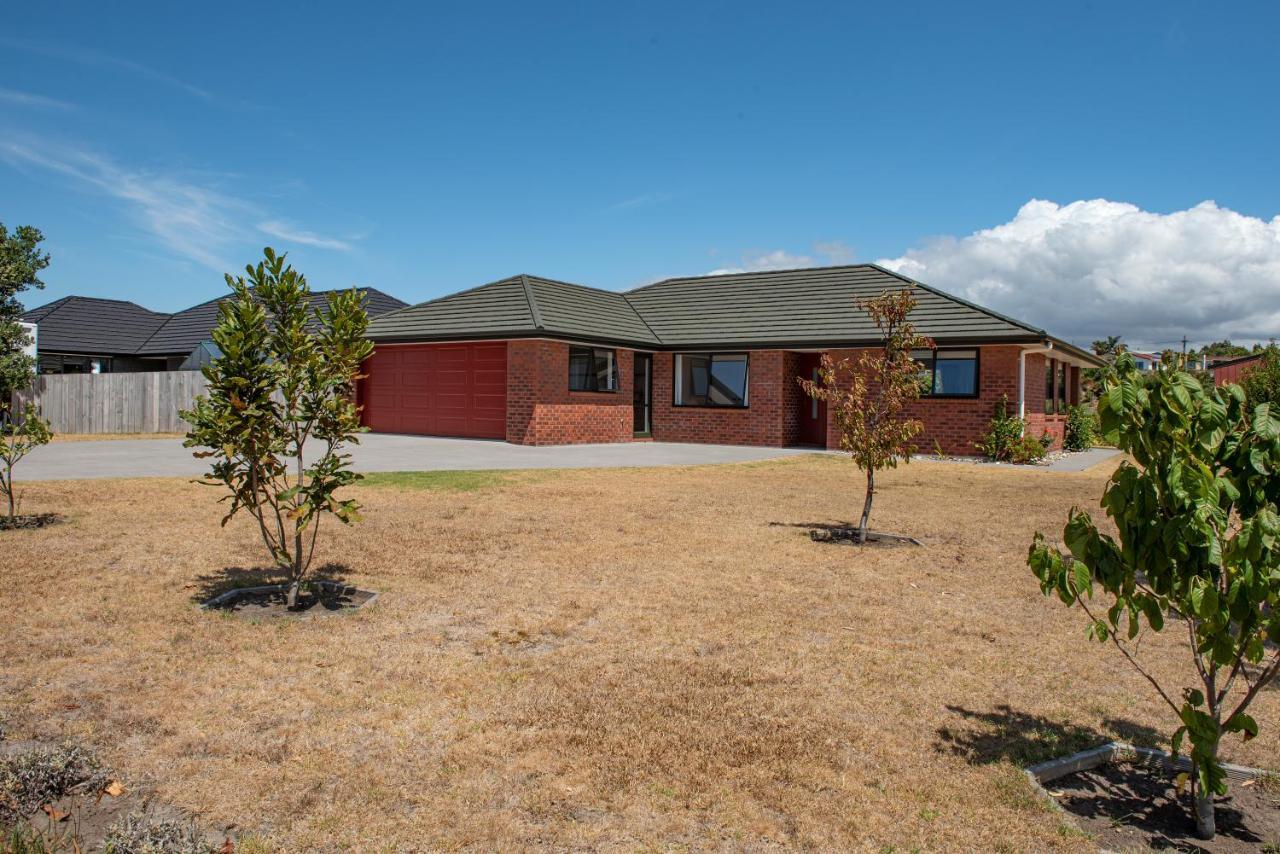The Waterfront Ruakaka - Ruakaka Holiday Home Exterior foto